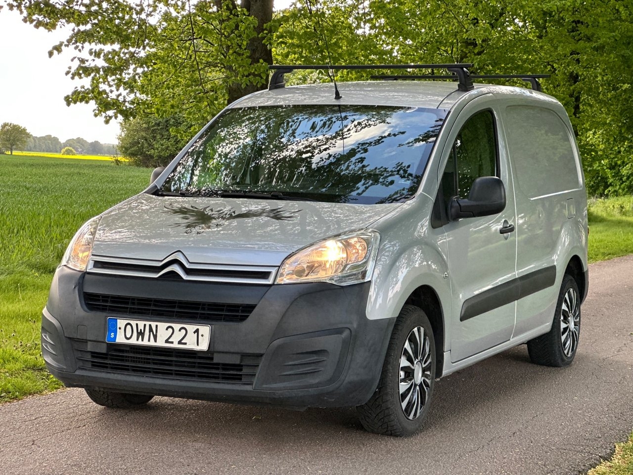 Citroen Berlingo 2017, bild 2/10