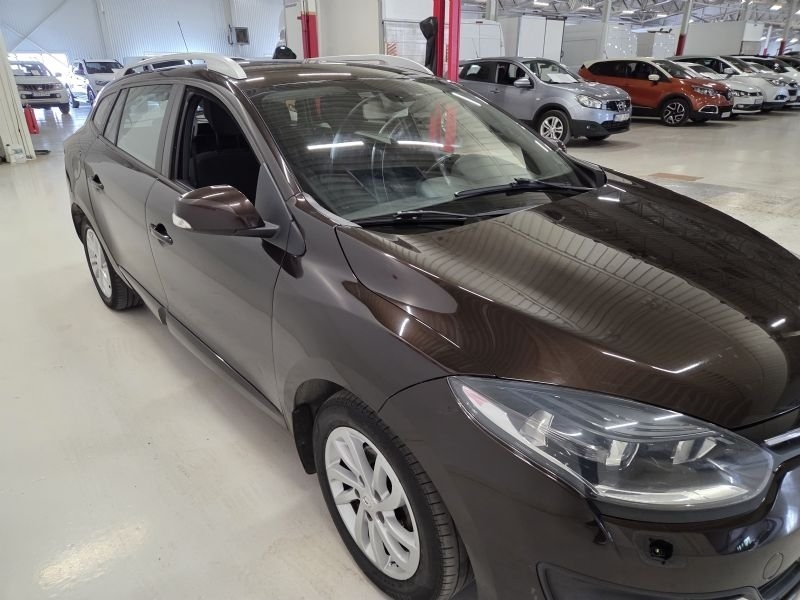 Renault Megane 1,5 Dci Manuell Kombi 2014, bild 3/10