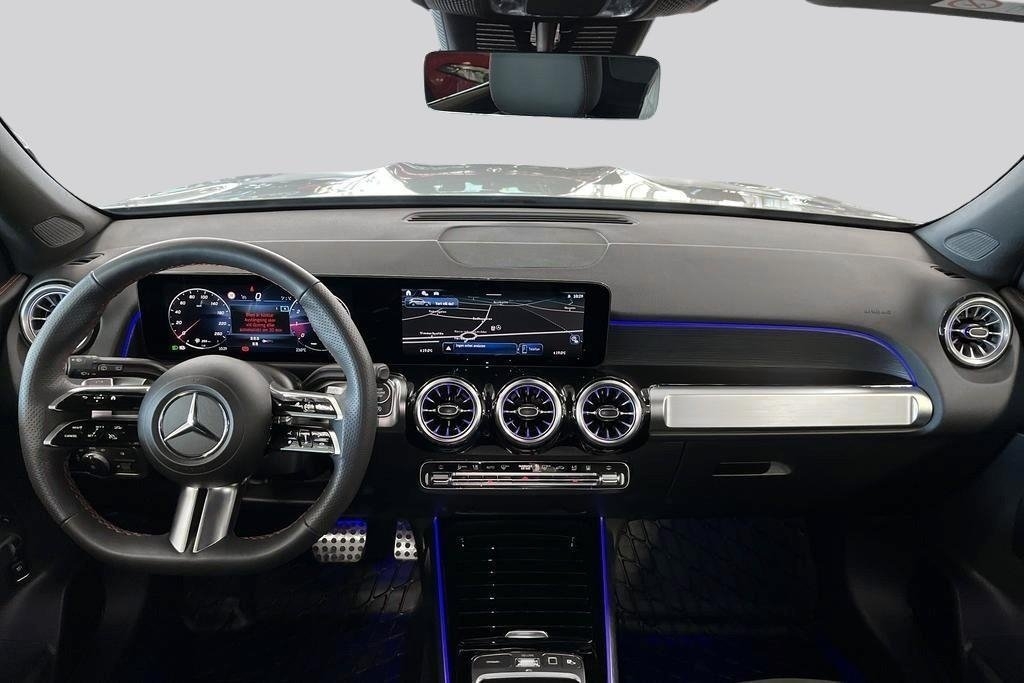 Mercedes-Benz GLB 2025, bild 7/22