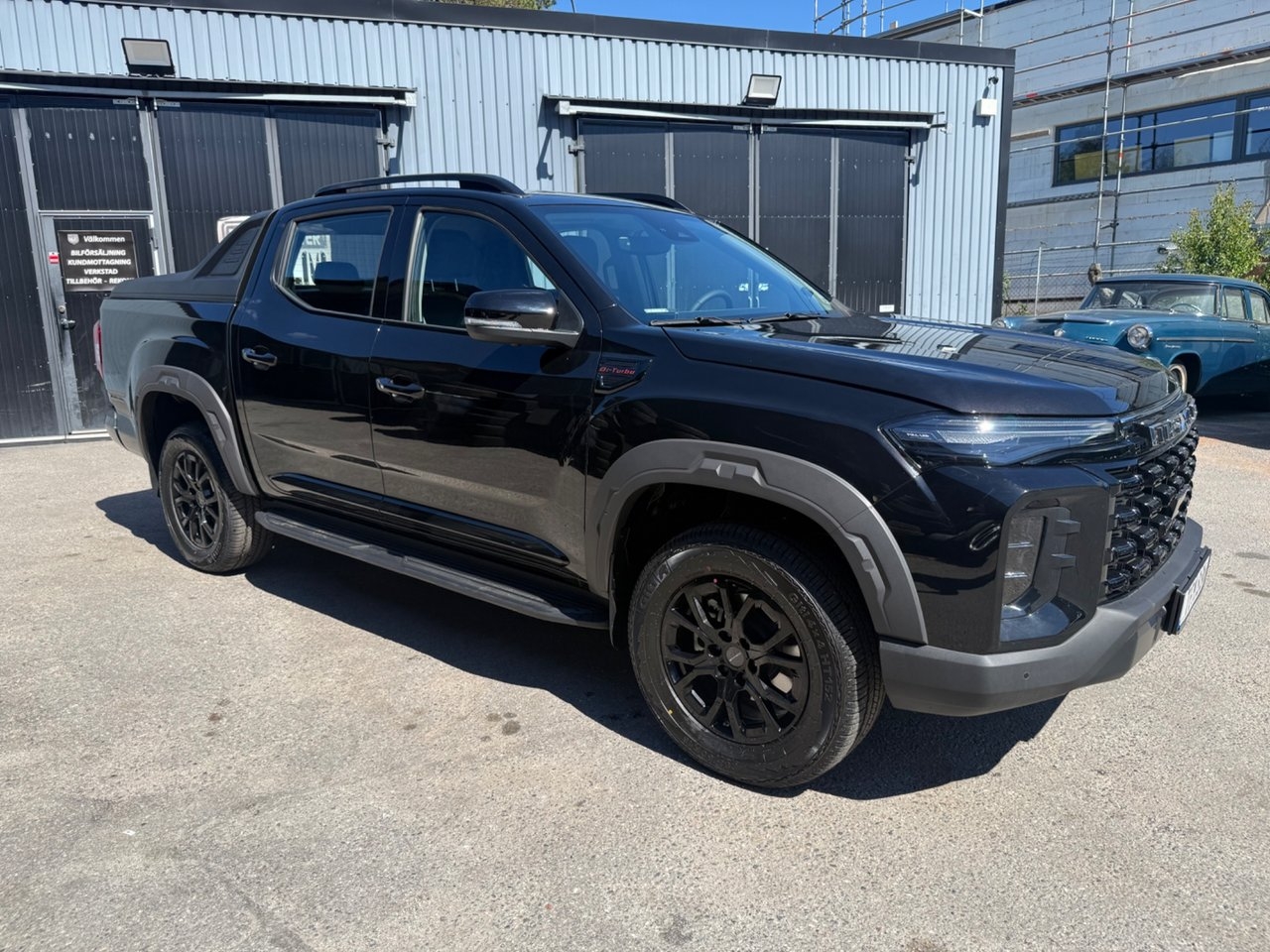 Maxus T60