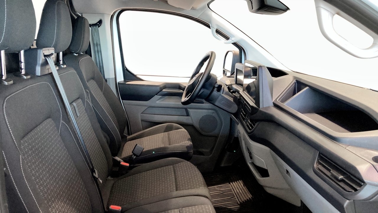 Ford E-Custom Custom 340L 160 KwH 2026, kuva 3/9