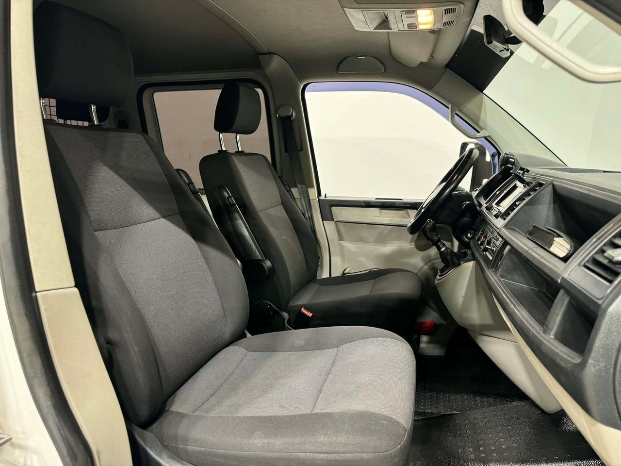 Volkswagen Transporter 2016, bild 5/15