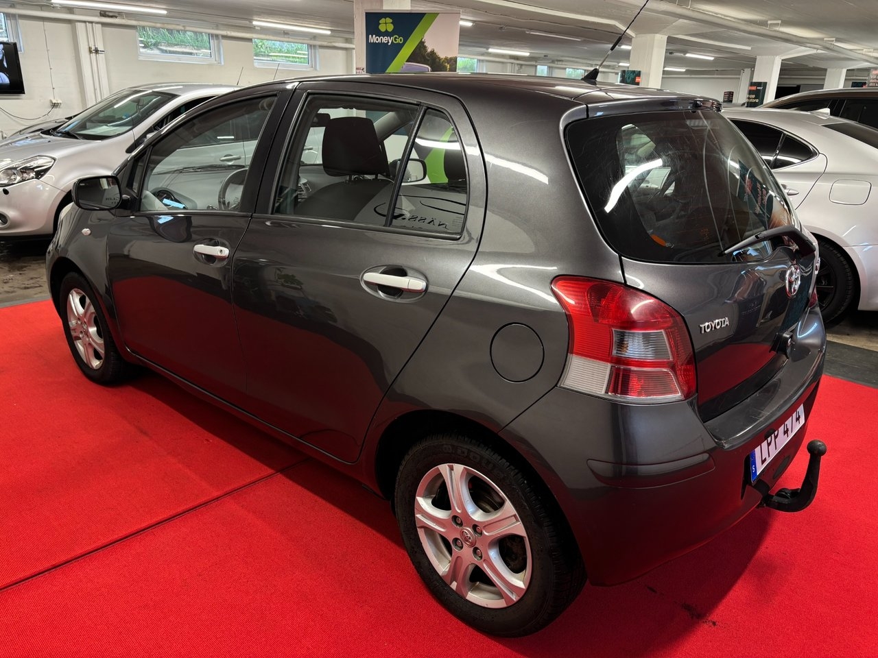Toyota Yaris 2011, bild 5/10