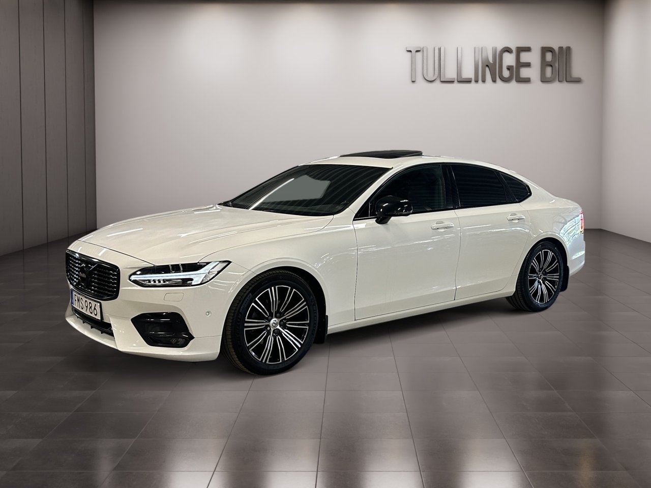 Volvo S90