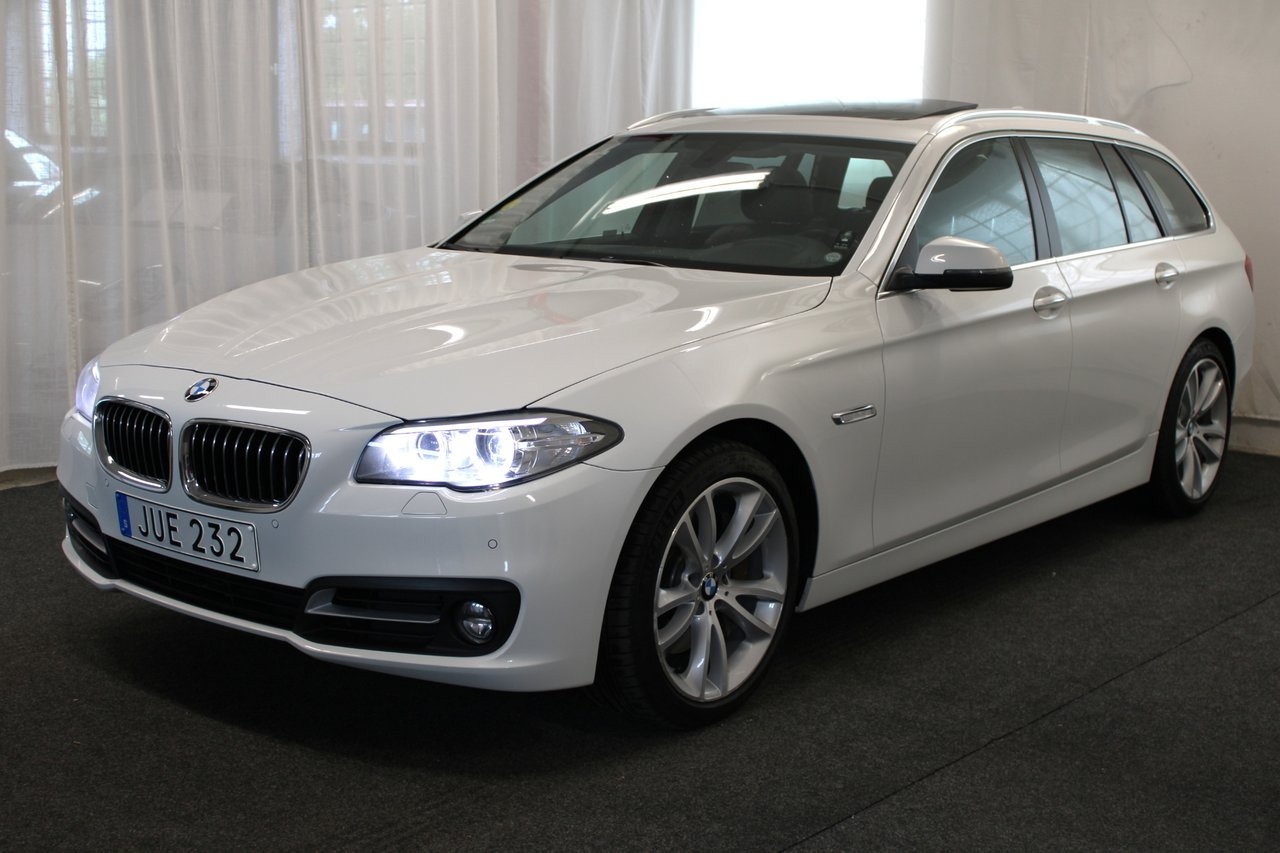 BMW 530 d xDrive Touring Värmare 2016, photo 3/33