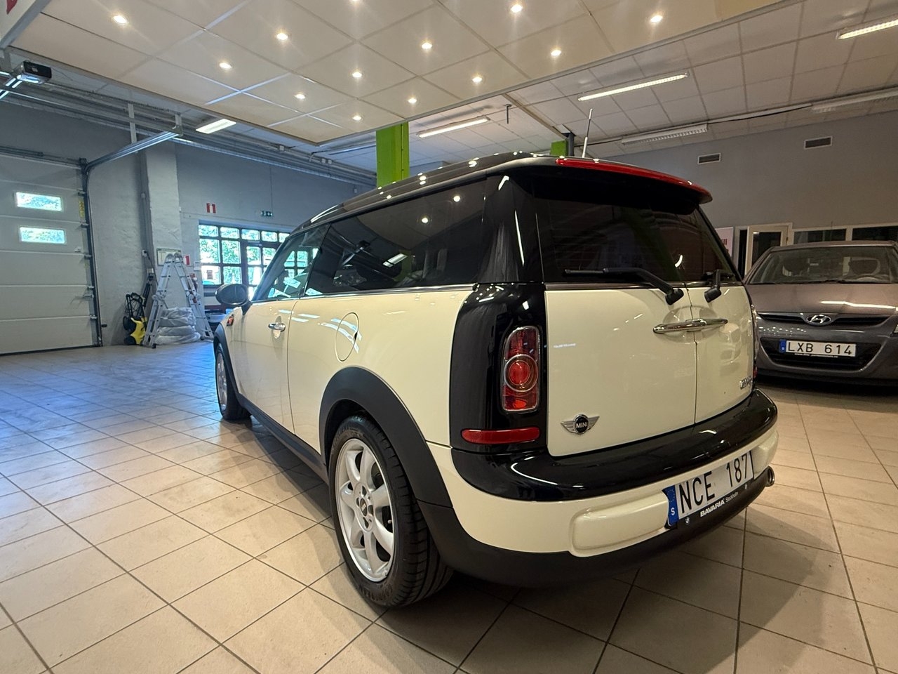 MINI Clubman Cooper D Nyservad Automat 2013, kuva 6/10