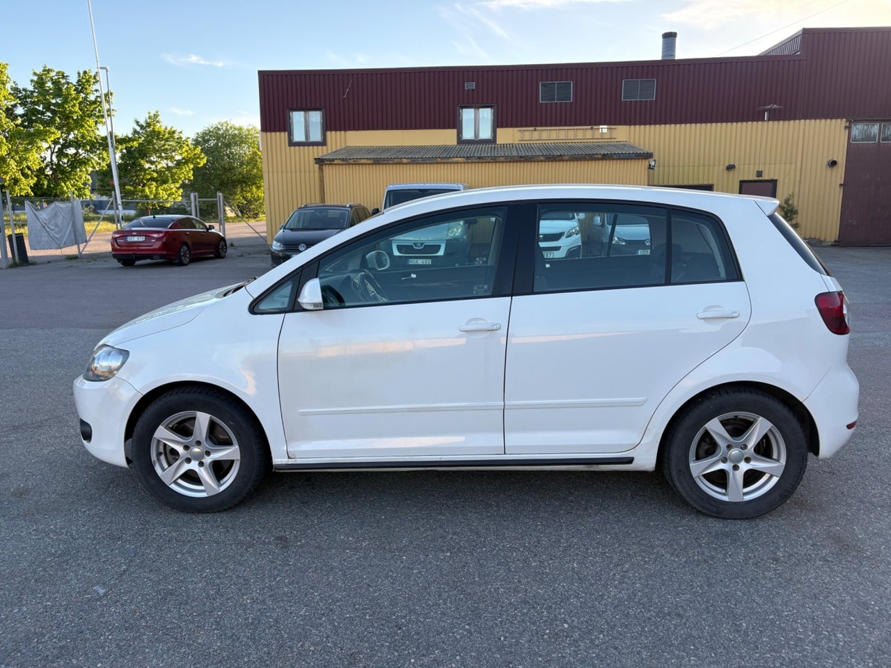 Volkswagen Golf 2011, bild 2/10