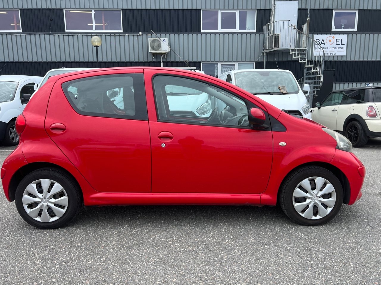 Toyota Aygo 5-dörrar 1.0 VVT-i Euro 4 2009, bild 4/8