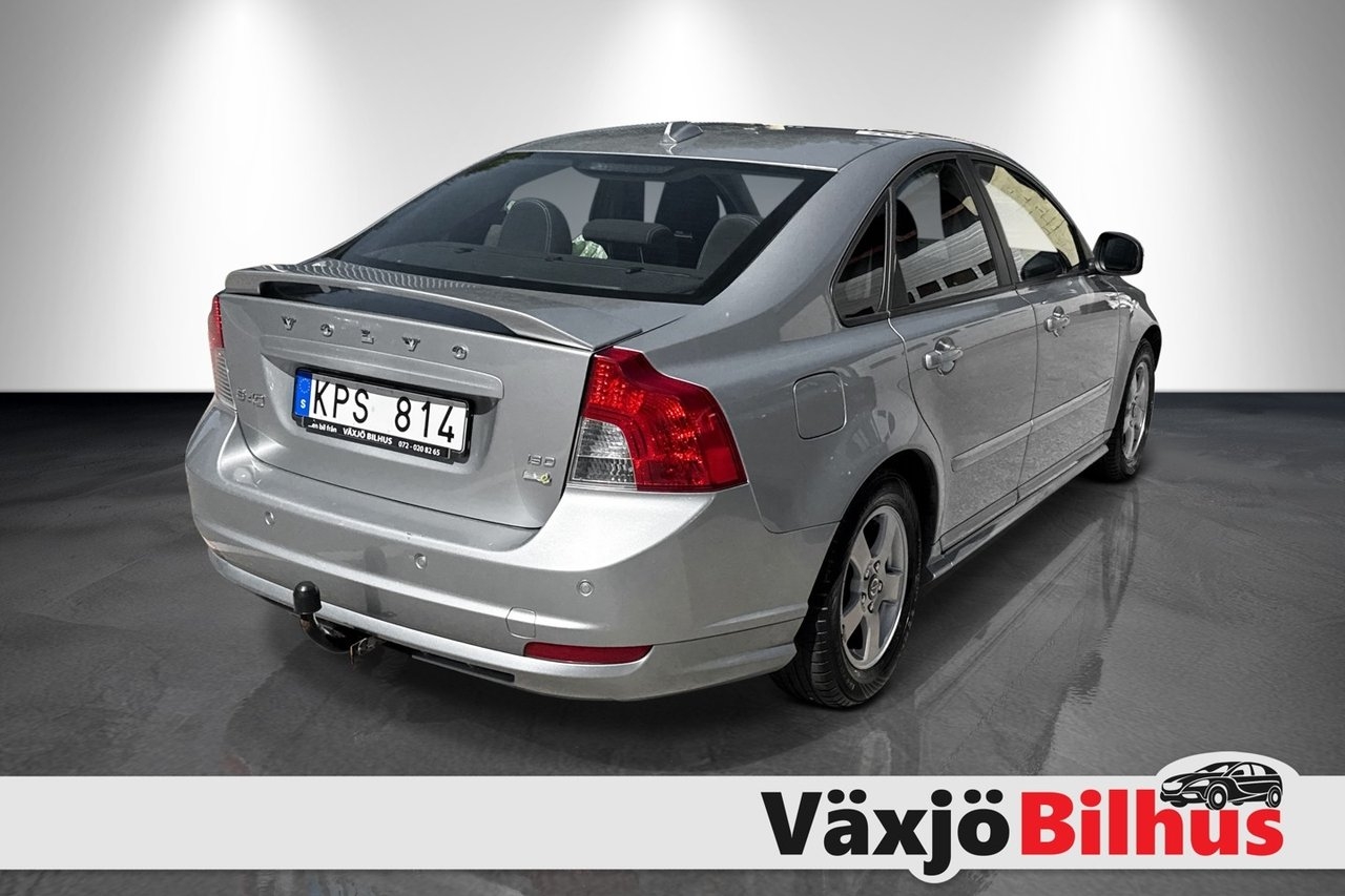 Volvo S40 2010, photo 3/9