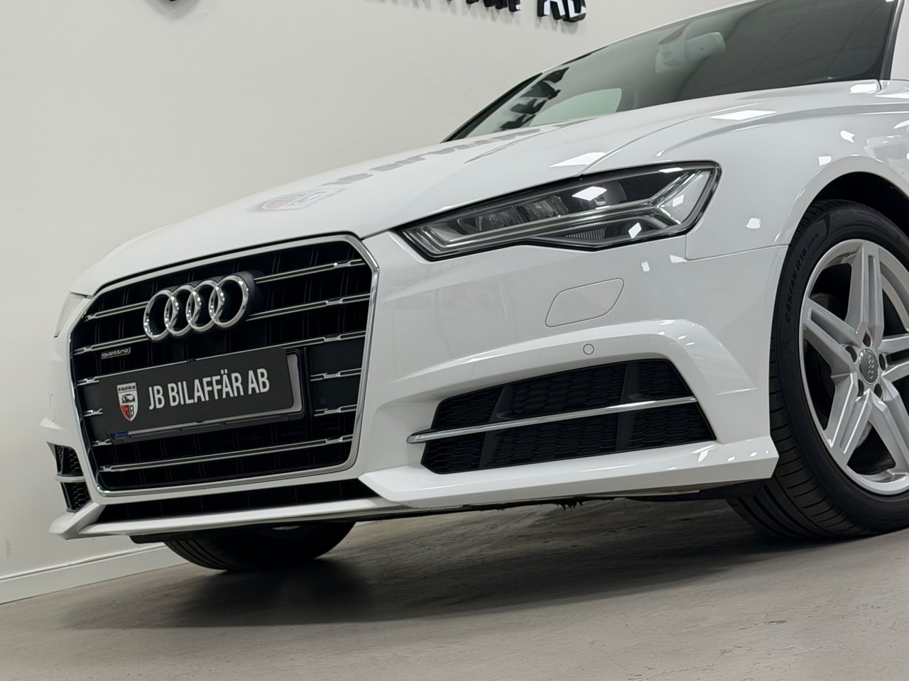 Audi A6 2017, bild 2/10