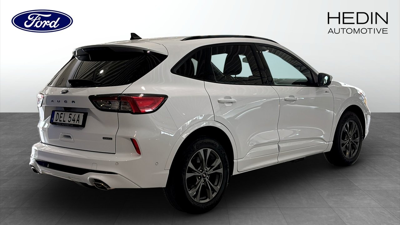 Ford Kuga ST-Line X Plug-In Hybrid 225hk 2022, bild 2/10