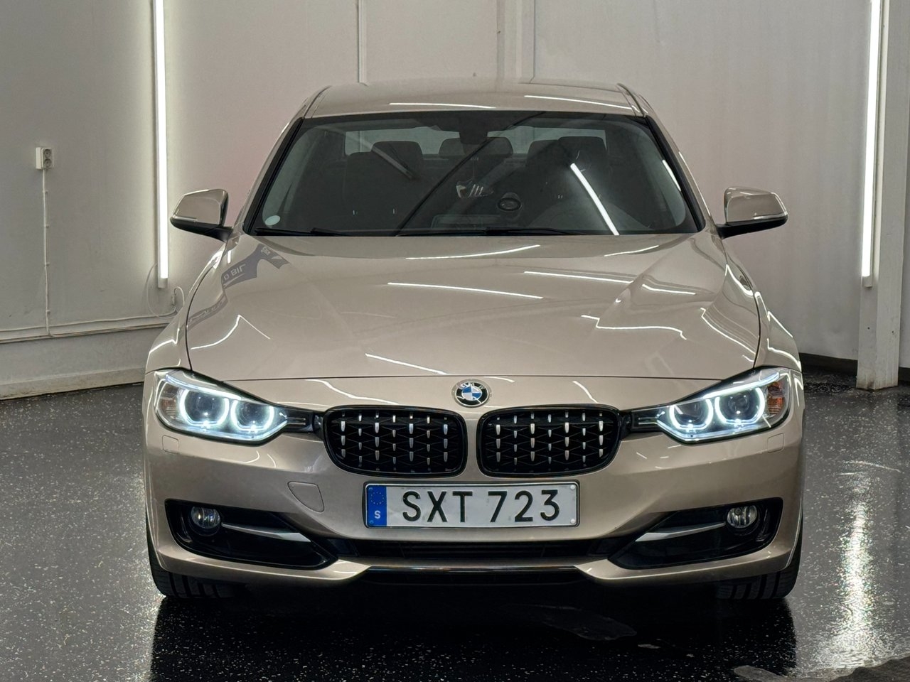 BMW 320 2015, bild 2/10