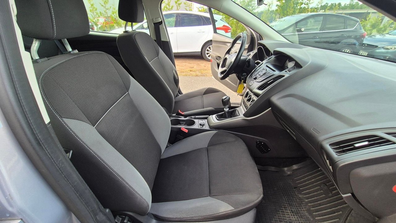 Ford Focus 2014, bild 7/8