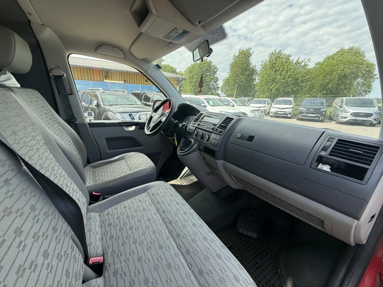 Volkswagen Transporter 2011, bild 7/11