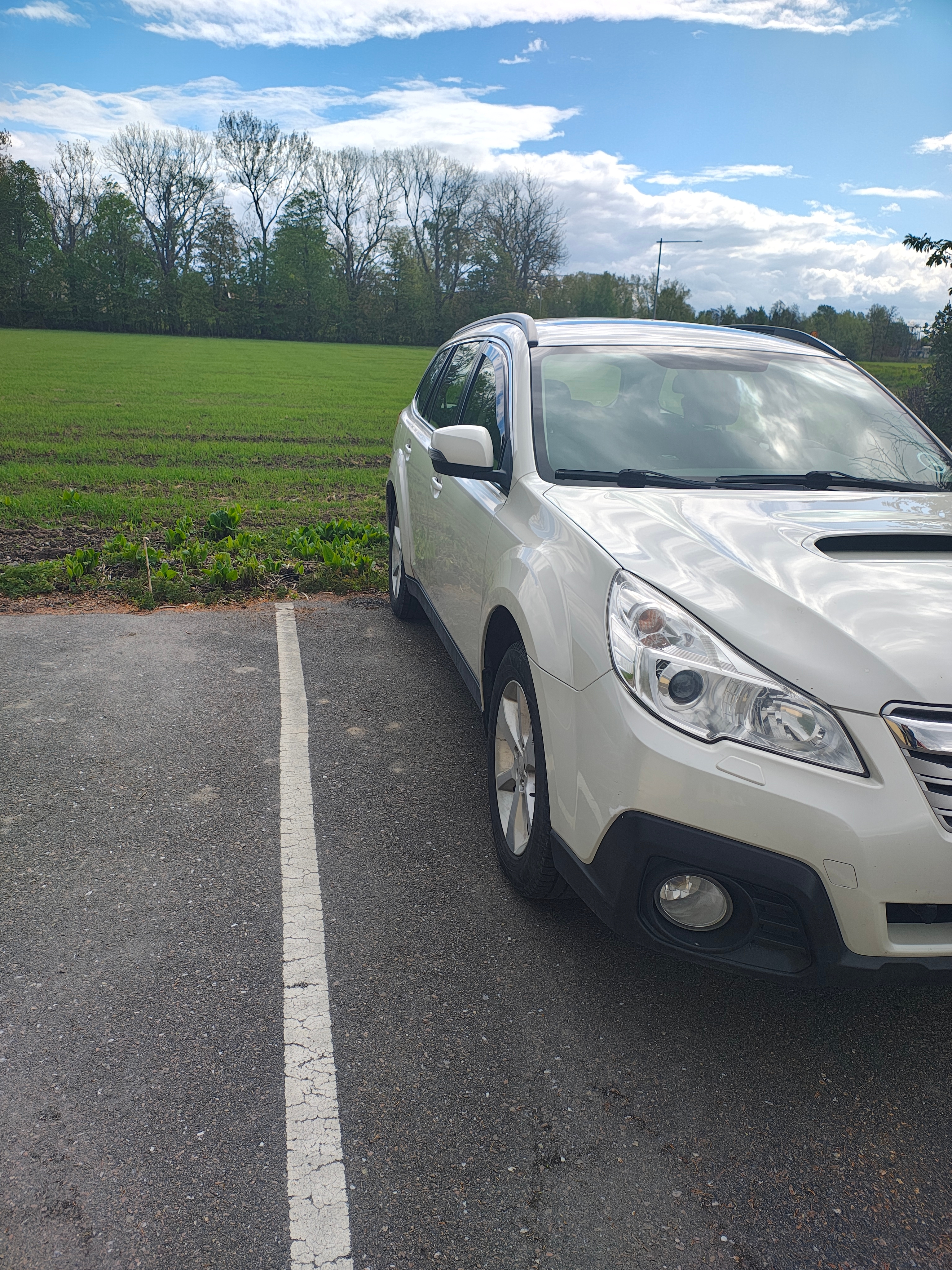 Subaru Outback 2.0 4WD Manuell 2014, bild 2/7
