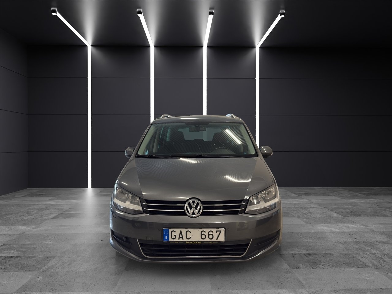 Volkswagen Sharan 2011, kuva 2/10