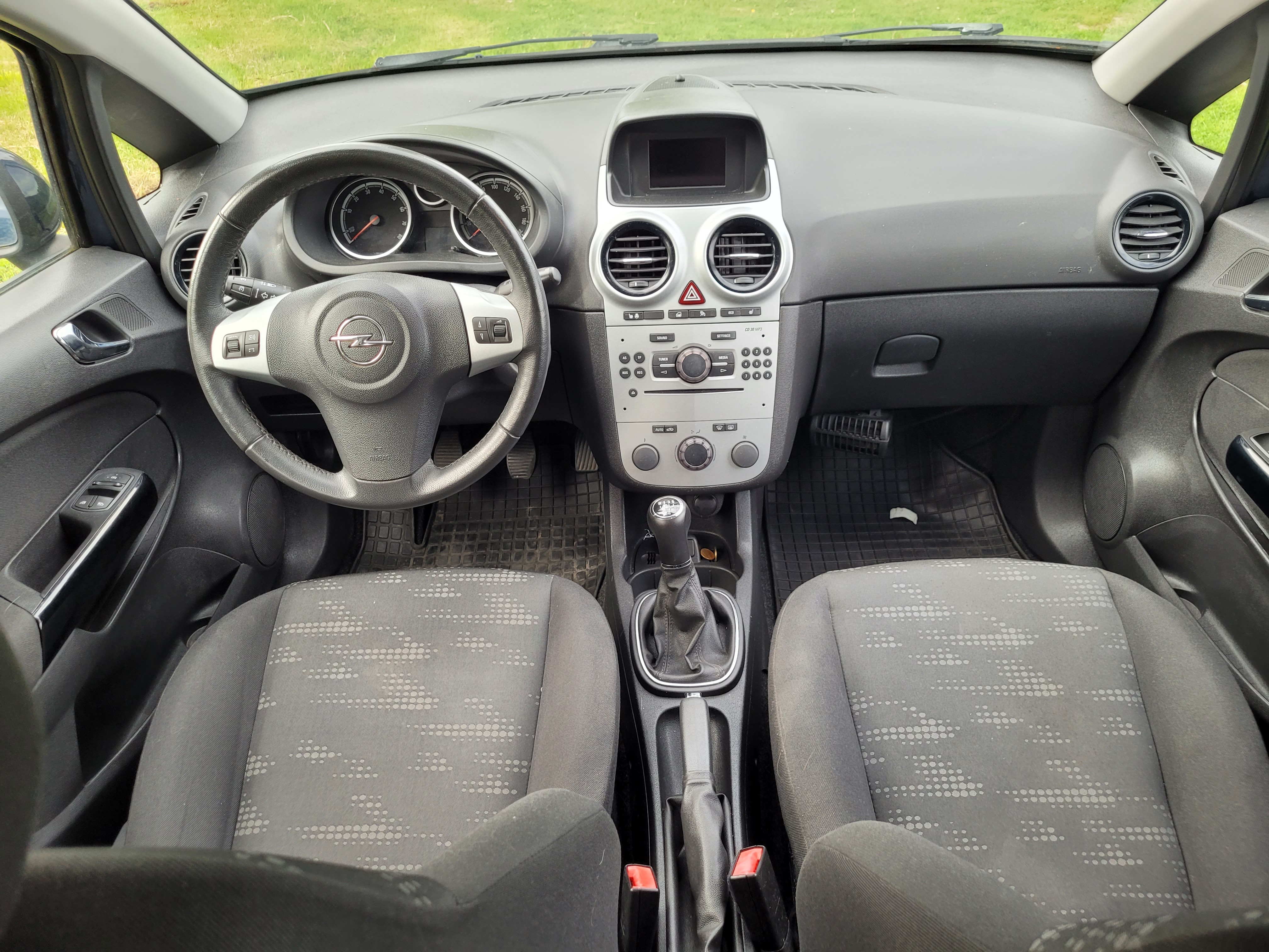 Opel Corsa 5-dörrar 1.2 ecoFLEX Manuell 2013, bild 5/6