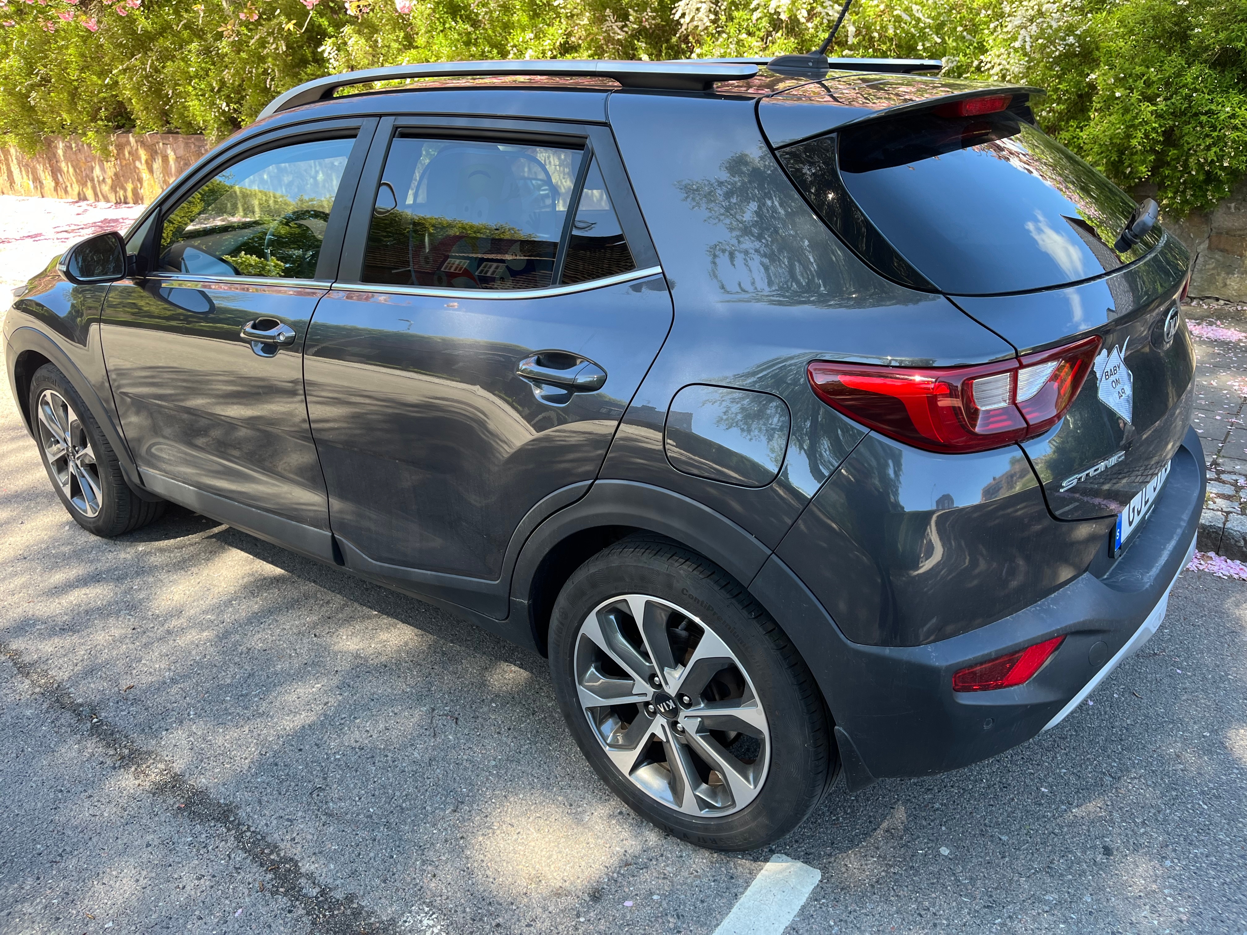 Kia Stonic 1.0 T-GDI Manuell 2019, bild 6/7