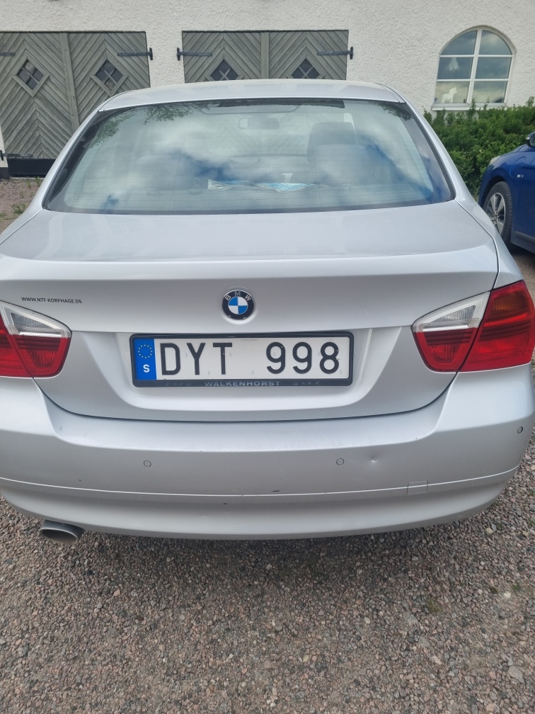 BMW 318 d Sedan Manuell 2008, bild 3/5