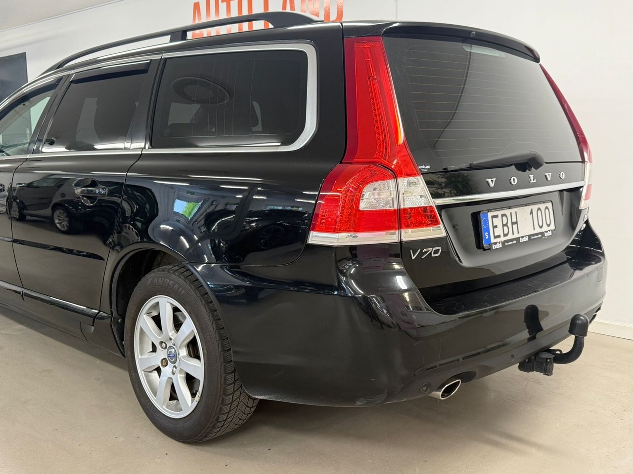 Volvo V70 D4 AWD Geartronic Momentum 2014, bild 6/25