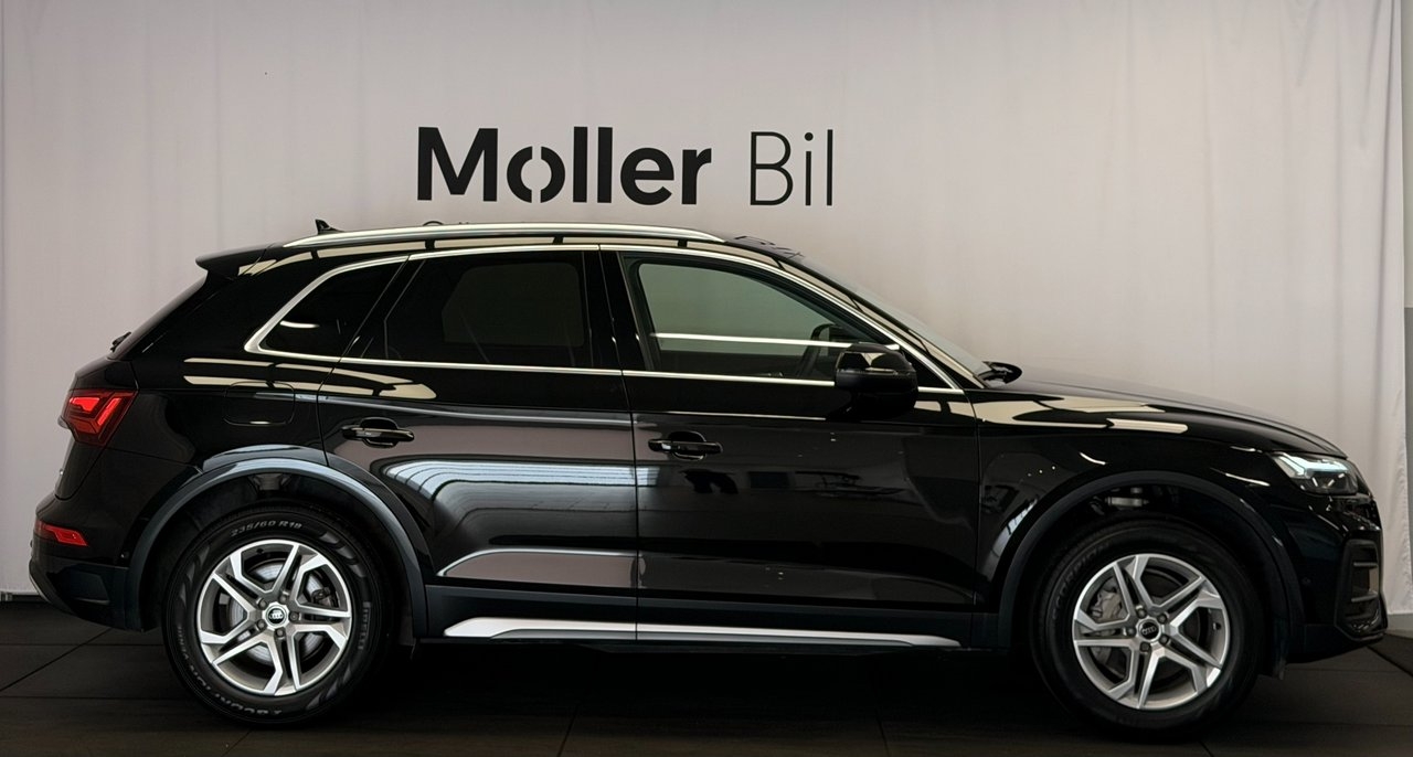 Audi Q5 40 TDI quattro 204 HK 2025, bild 2/10