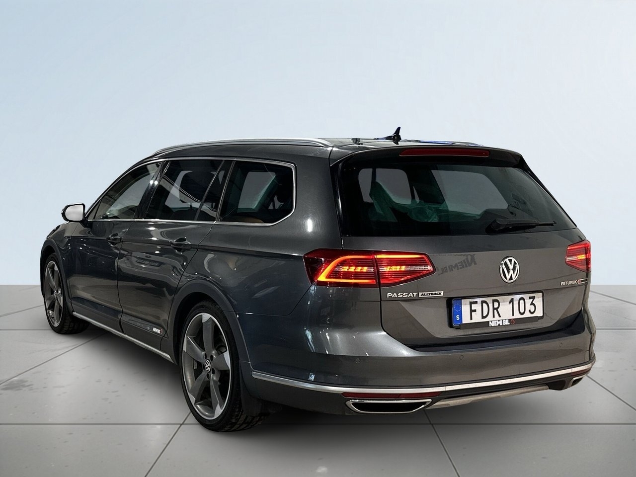 Volkswagen Passat 2017, bild 5/10