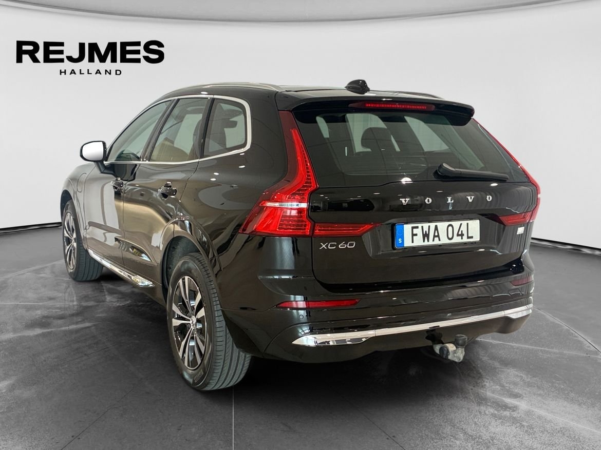 Volvo XC60 Recharge T6 Core Edition 2023, bild 2/10