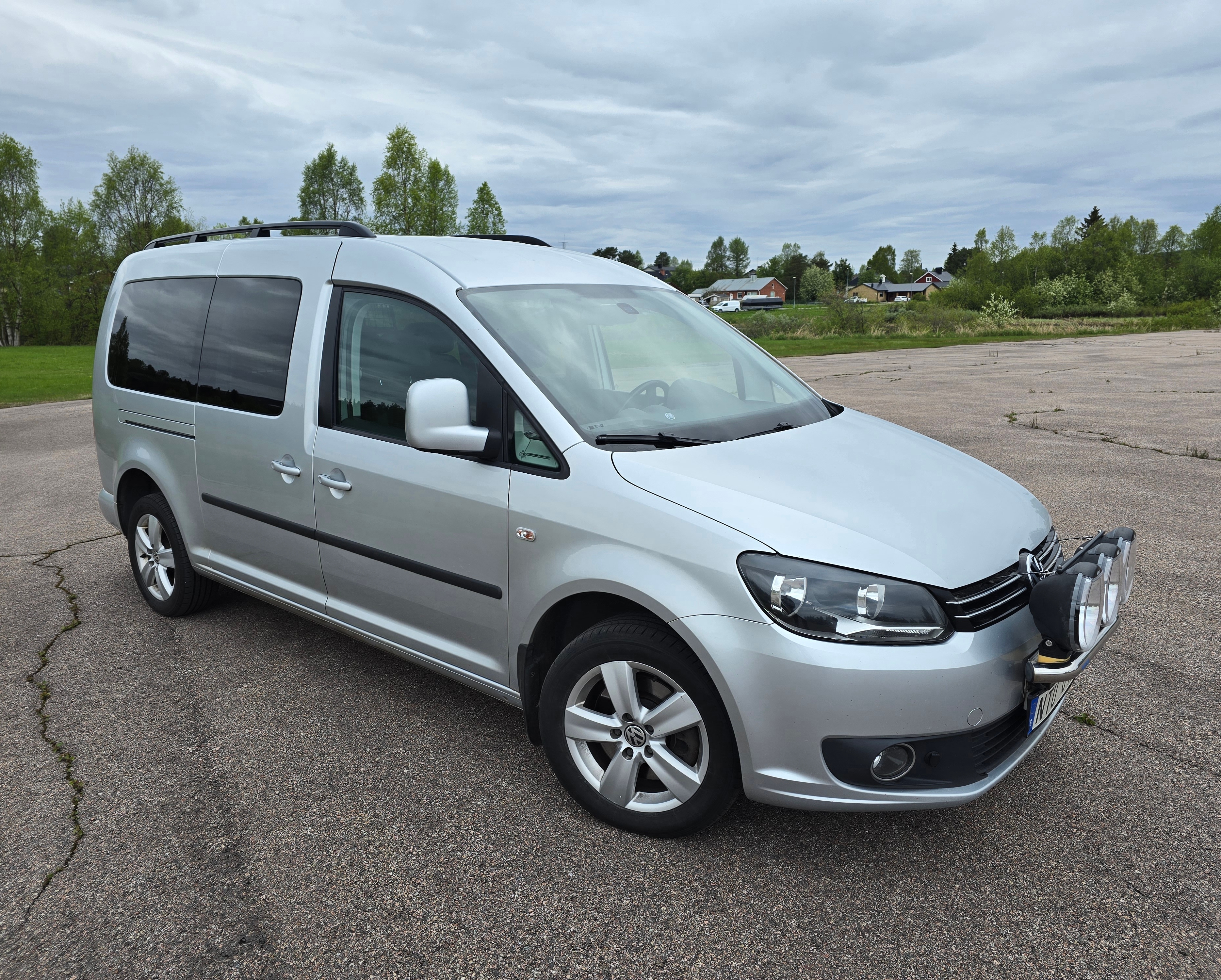 Volkswagen Caddy Maxi 2013, bild 6/14