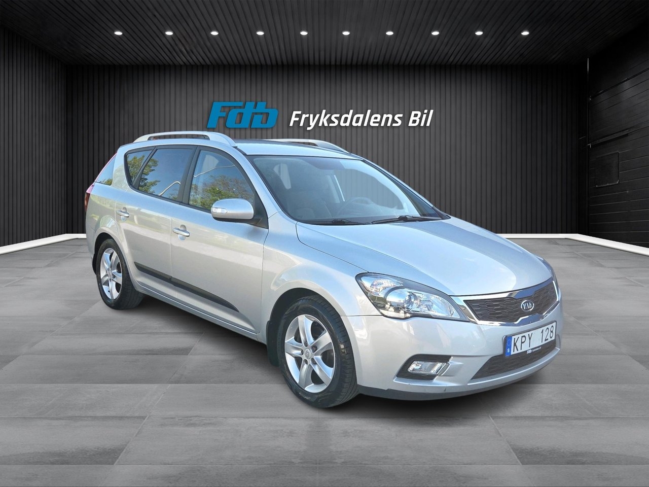 Kia Ceed cee'd_sw 1.6 CRDi EX Euro 4 2010, bild 7/16