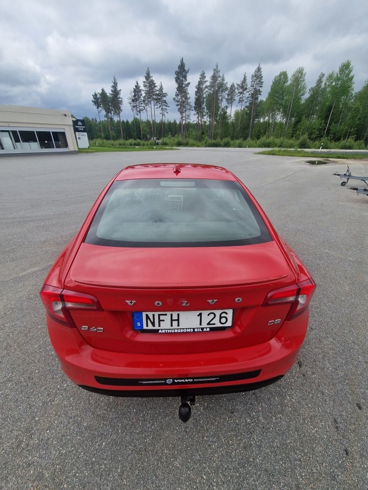 Volvo S60 D2 Momentum Euro 5 2013, bild 5/9