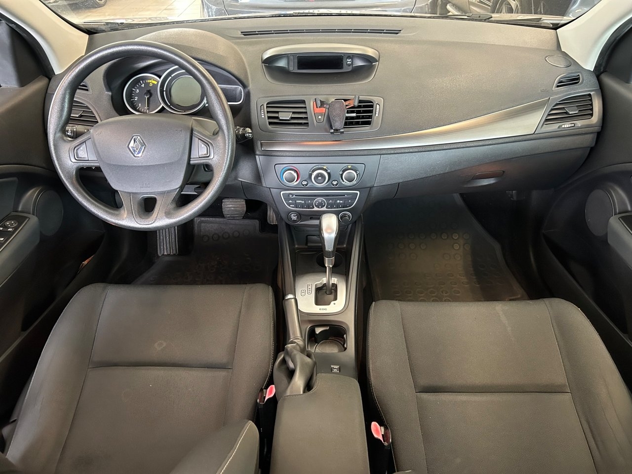 Renault Megane 2011, bild 5/10