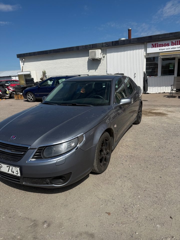 Saab 9-5 SportSedan 2.3t BioPower Linear 2007, bild 2/9