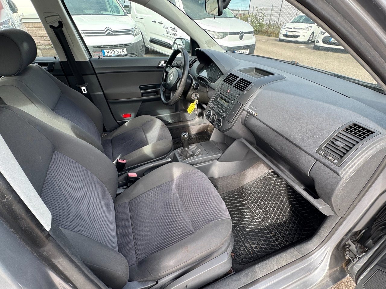 Volkswagen Polo 2006, bild 7/10
