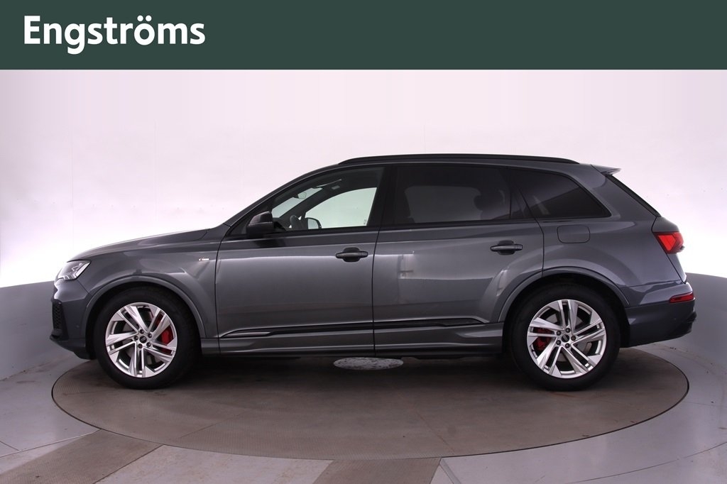 Audi Q7 TFSI E QUATTRO S-Line 462hk 2023, bild 6/10