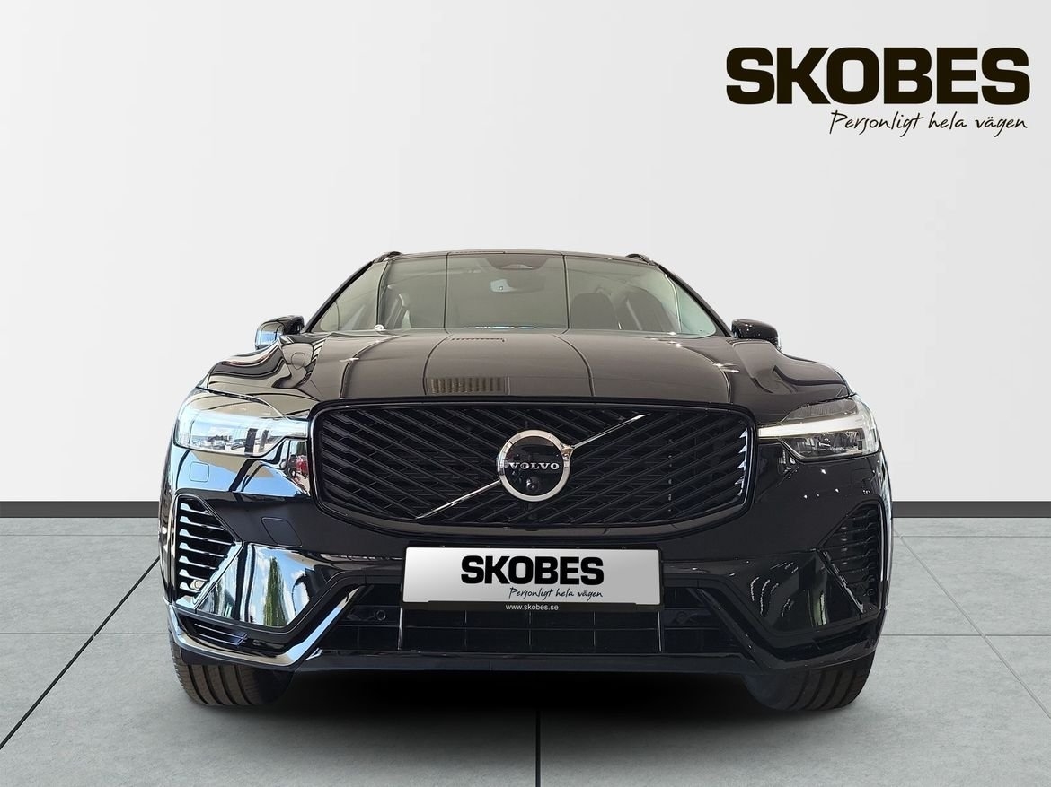 Volvo XC60 T6 Plus Dark Nordic Edition 2026, bild 2/10