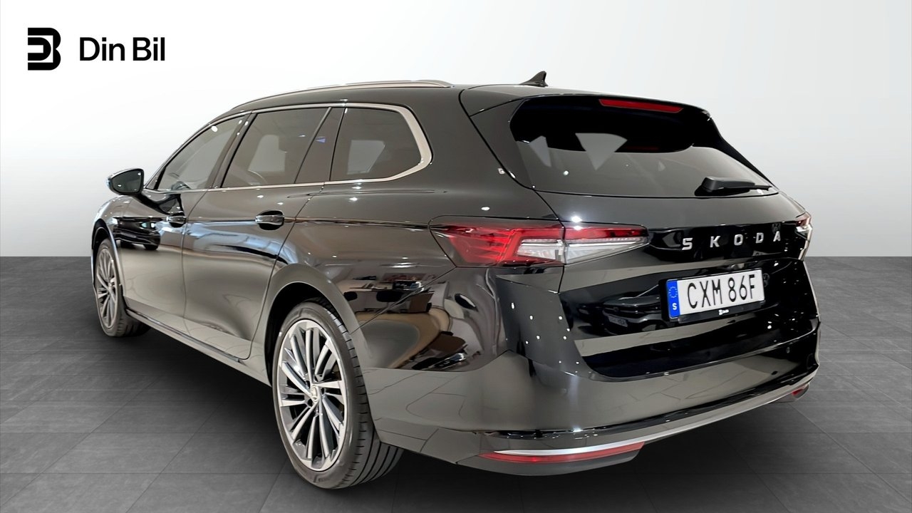 Skoda Superb 2024, photo 3/10
