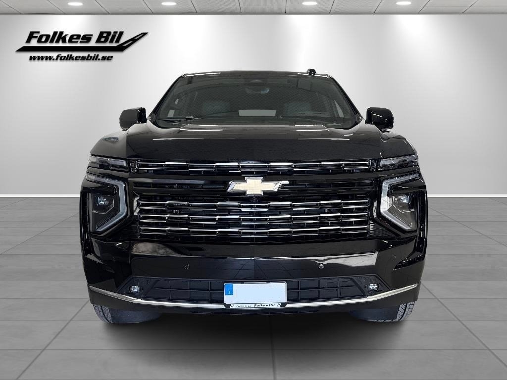 Chevrolet Suburban 2026, bild 2/25