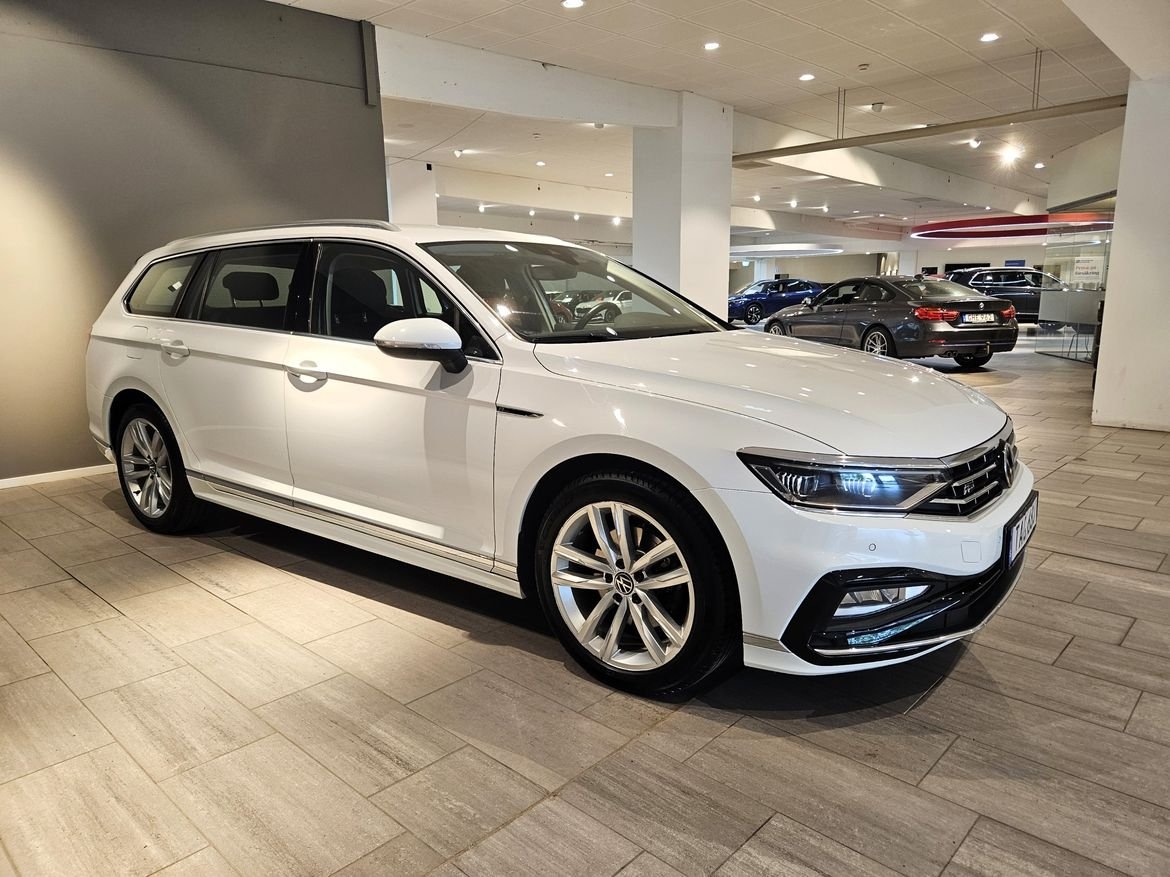 Volkswagen Passat SC R-Line 200hk 4M 2021, bild 4/10