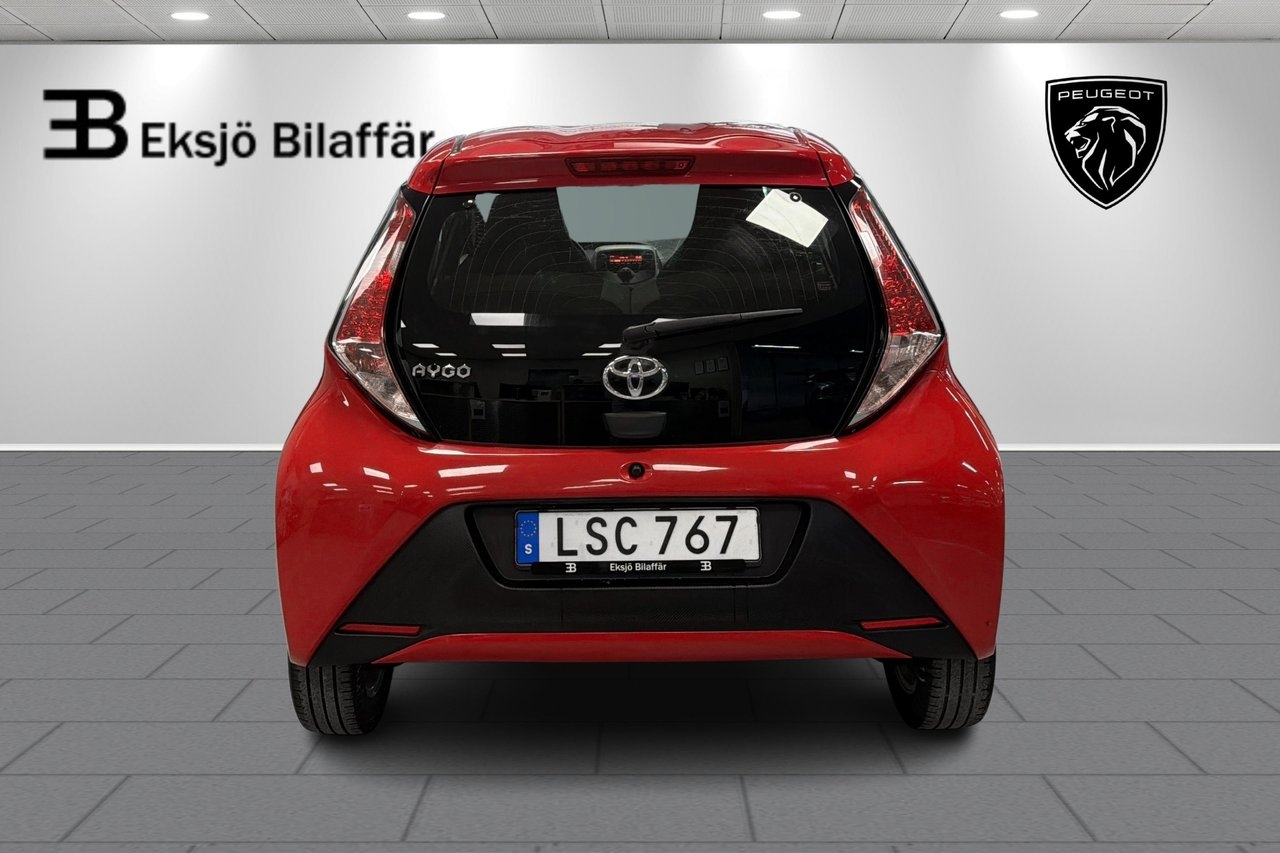 Toyota Aygo 2015, bild 6/17
