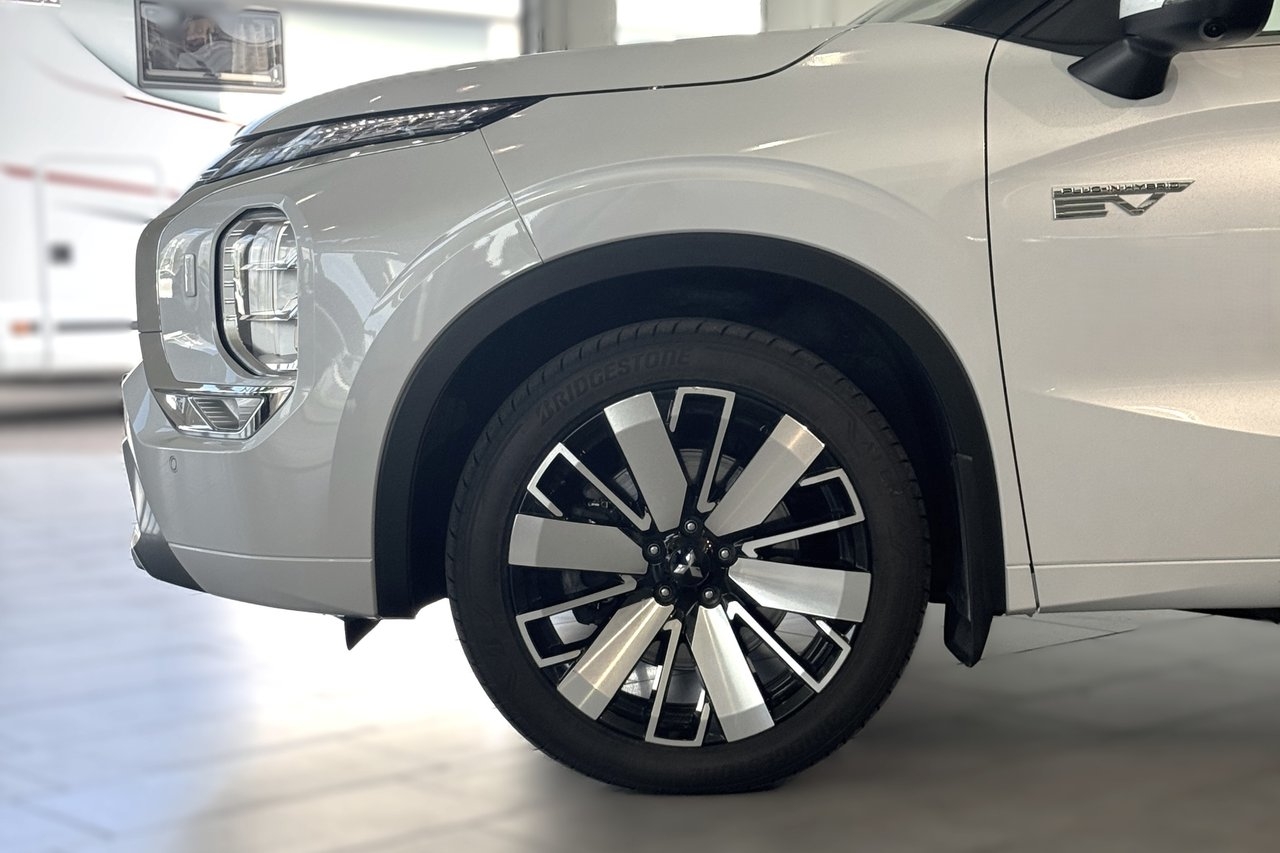 Mitsubishi Outlander 2025, kuva 2/10