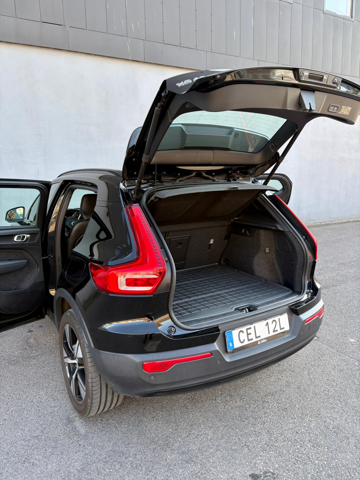 Volvo XC40 Recharge P8 AWD 2021, bild 7/10