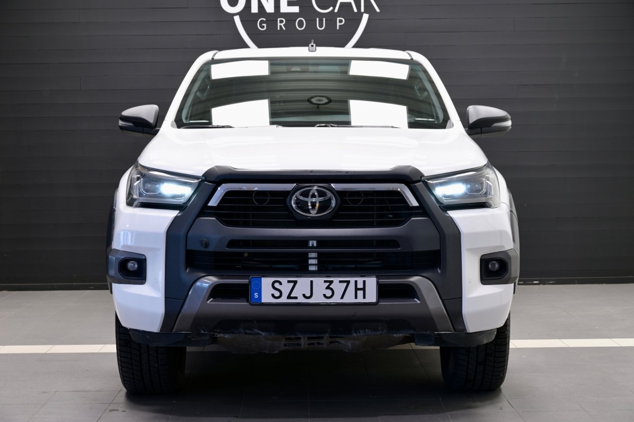 Toyota HiLux 2021, bild 2/10