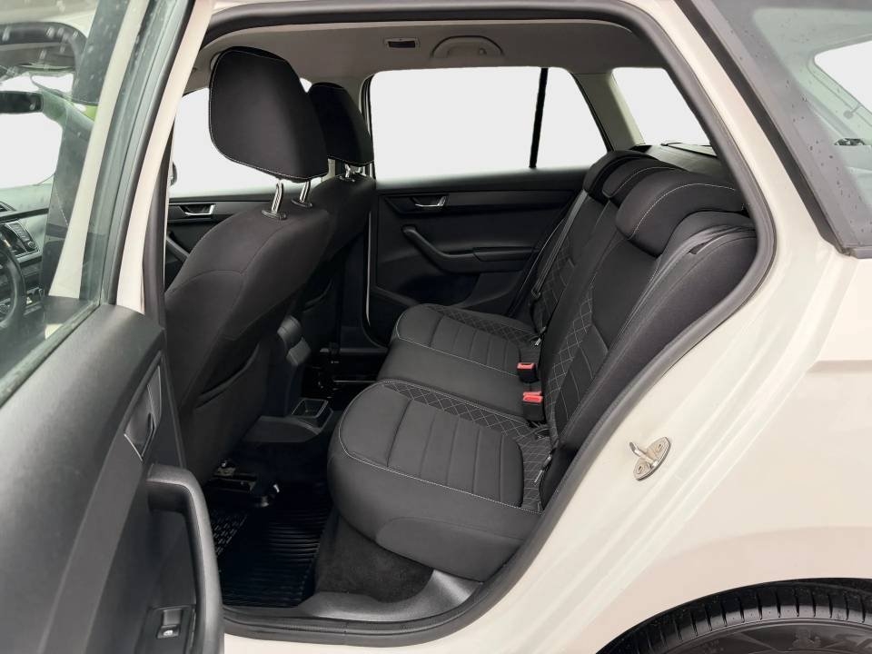 Skoda Fabia 2018, bild 6/8