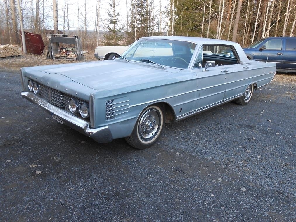 Mercury Parklane