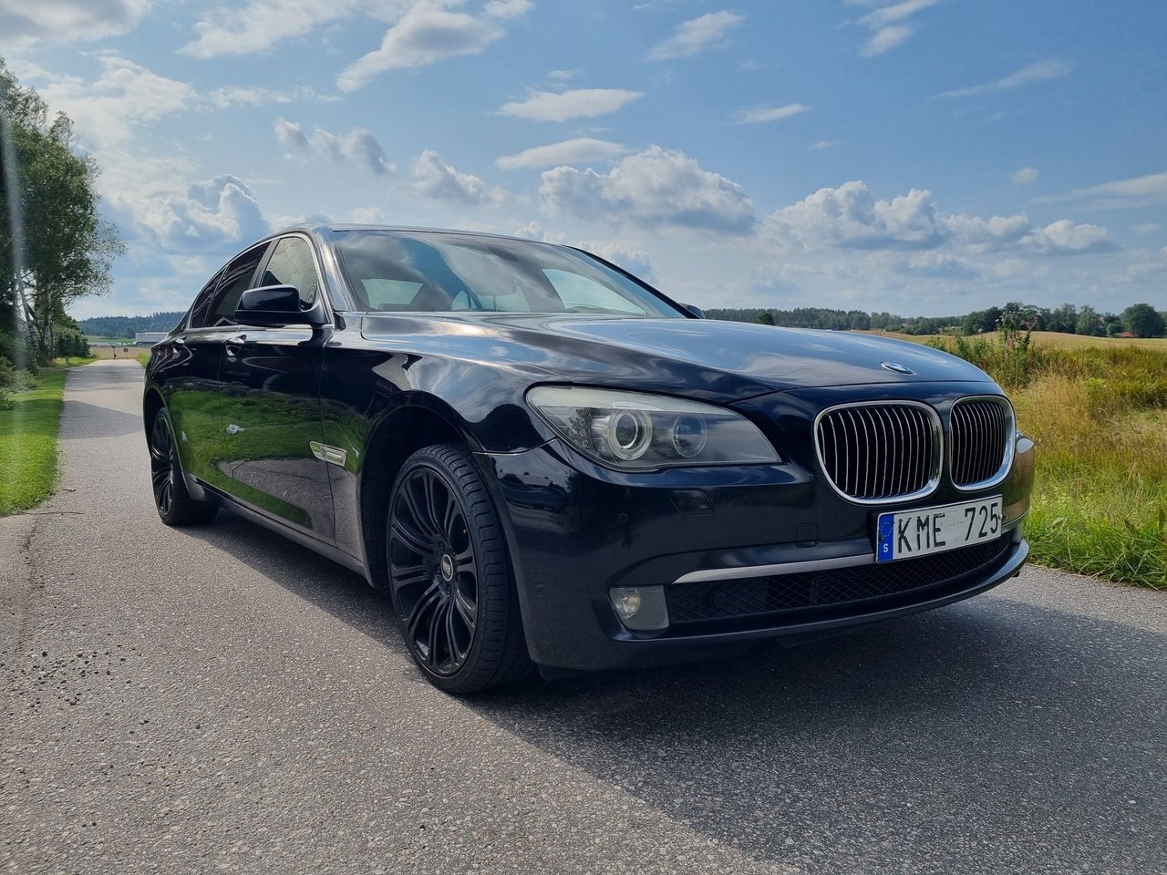 BMW 730