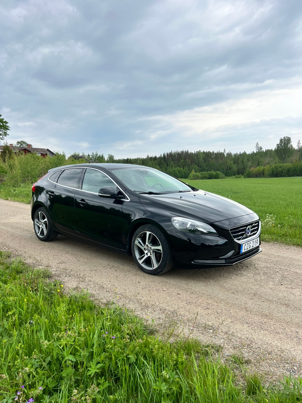 Volvo V40 2015, bild 2/15