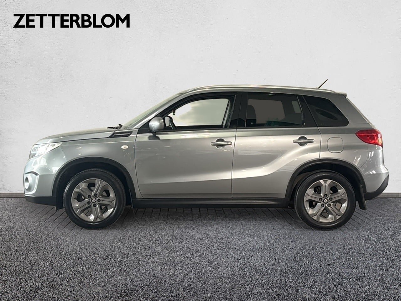 Suzuki Vitara 1.6 VVT AllGrip 120hk 2015, bild 2/10