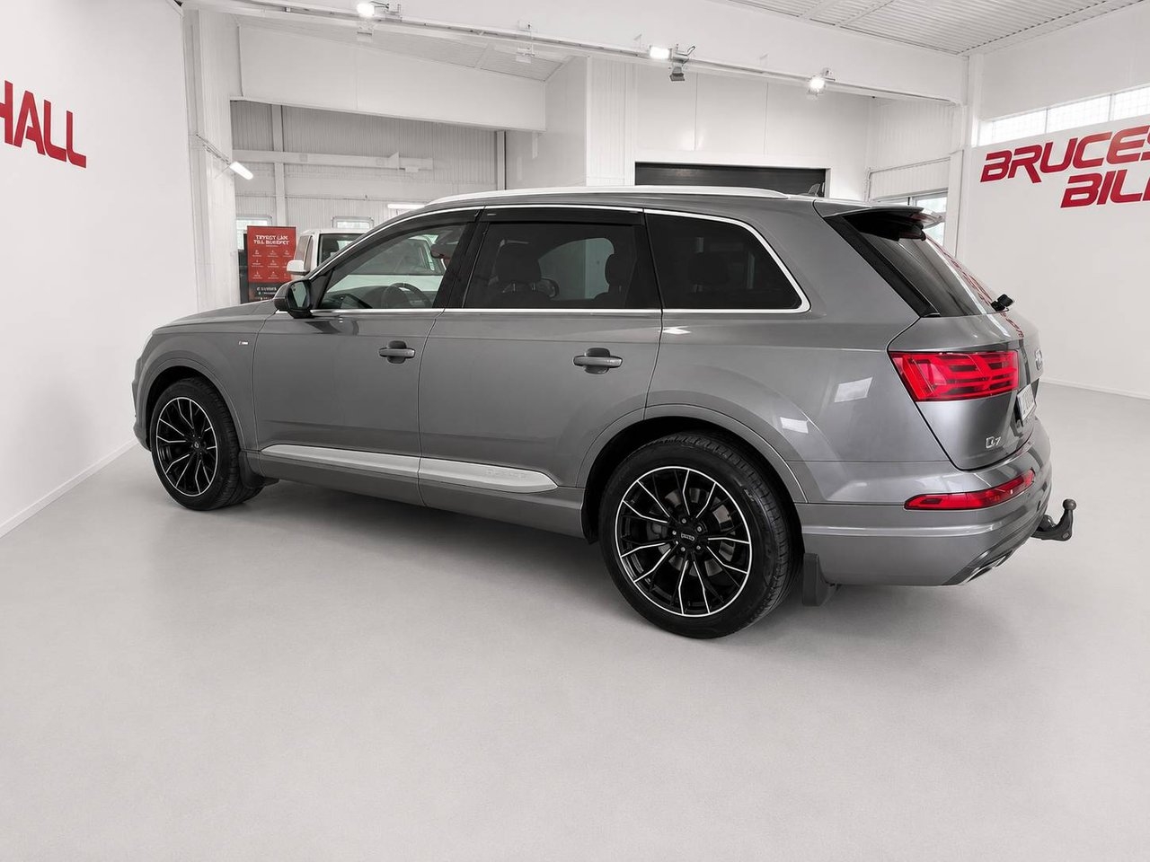 Audi Q7 2016, kuva 6/20