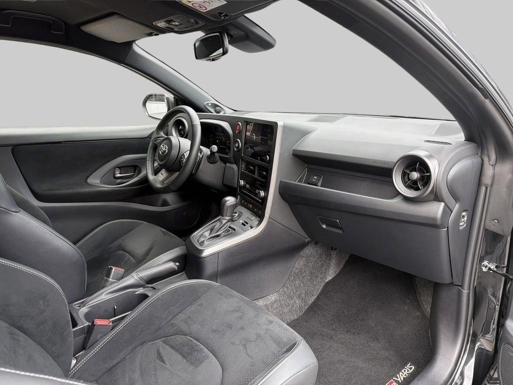 Toyota Yaris GR Premium AWD 280hk, JBL 2024, bild 7/13