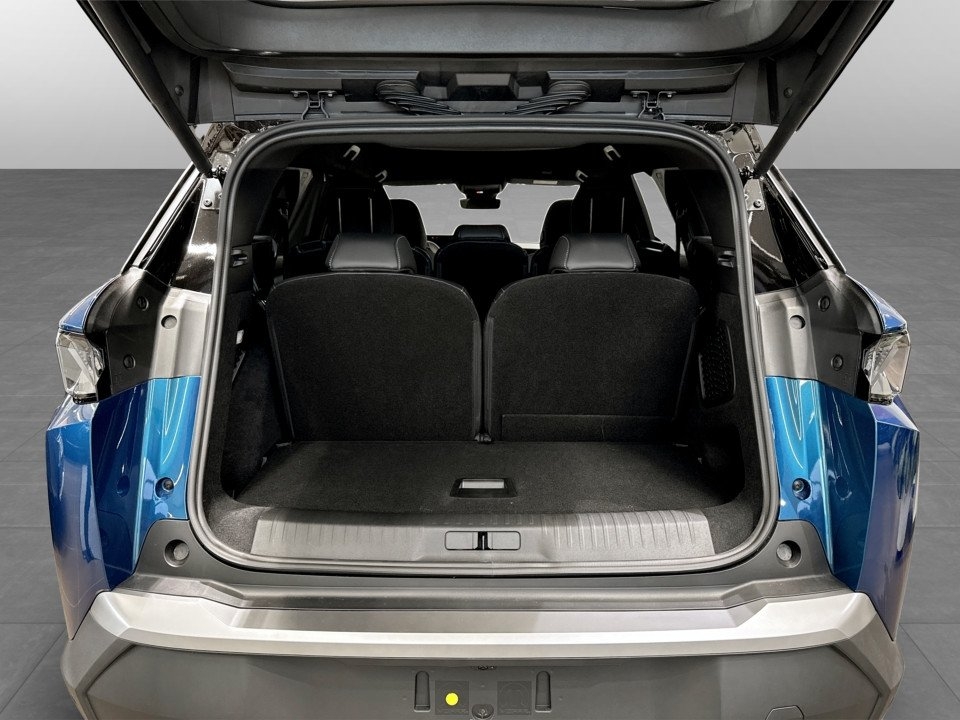 Peugeot e-5008 GT 4x4 2026, bild 7/8